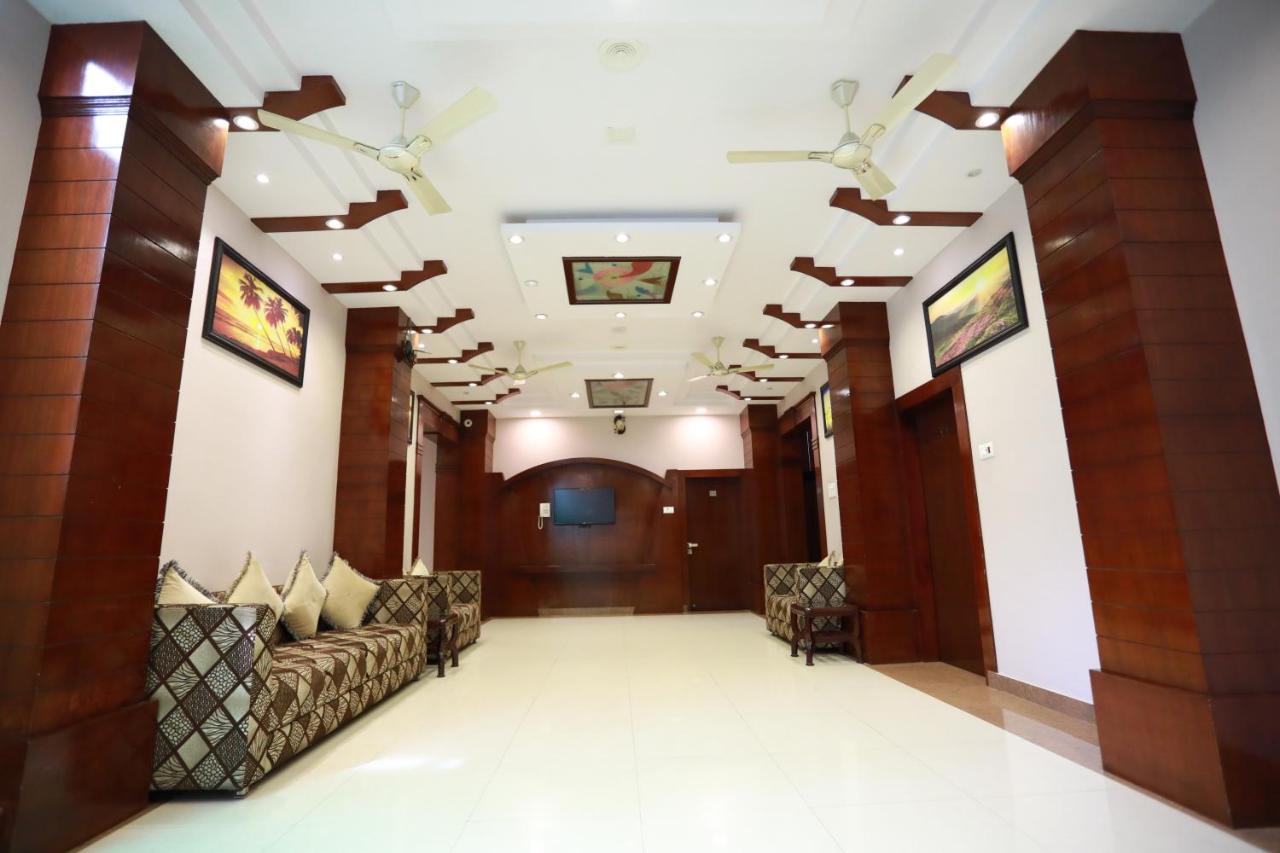 Hotel Krishna Ji Haridwār Extérieur photo