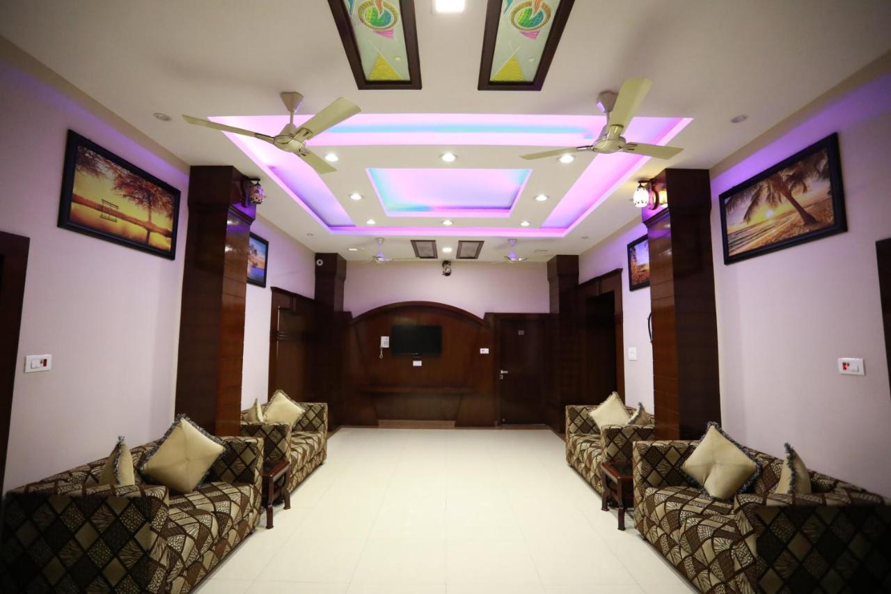 Hotel Krishna Ji Haridwār Extérieur photo
