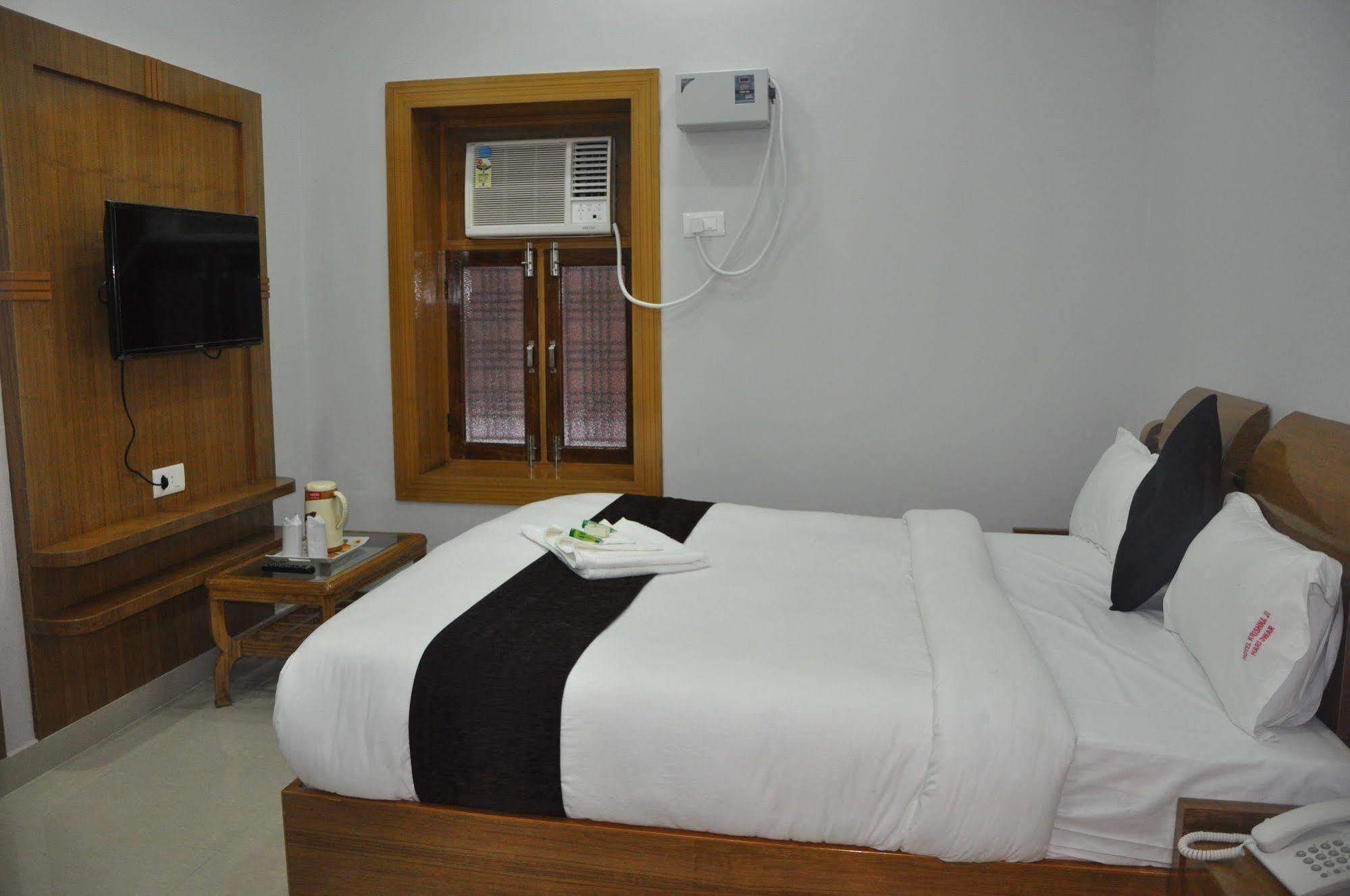 Hotel Krishna Ji Haridwār Extérieur photo